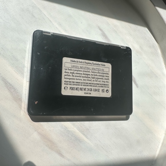 Viseart Neutral Mattes 01 Palette - MUA RETIREMENT SALE!! - Picture 6 of 8